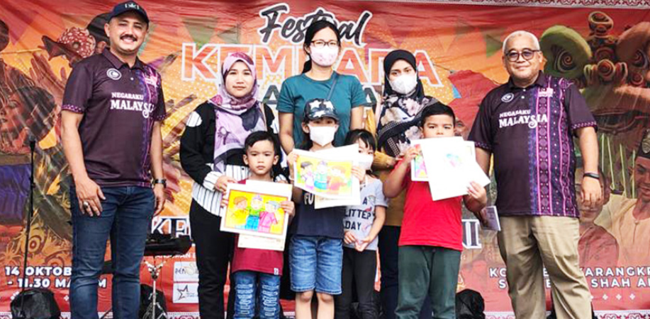 Dedah Warisan Pada Generasi Muda